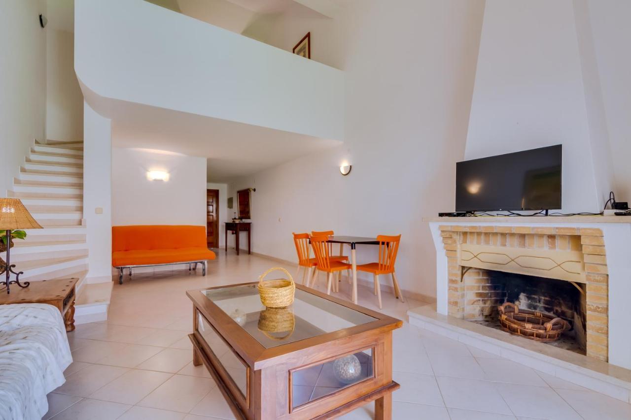 Small Villa 4Pax -Shared Pool @ Homesbyfc 알부페이라 외부 사진